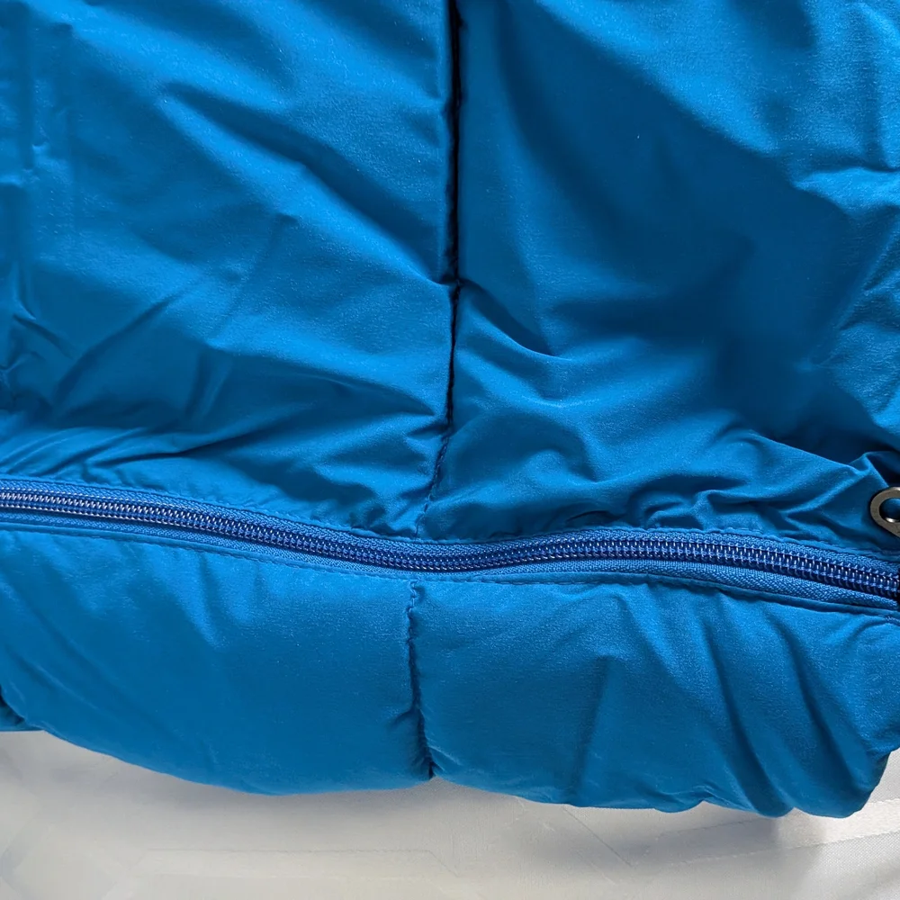 Amazon Essentials Men's Blue Puffer Jacket - Picture 7 of 7
